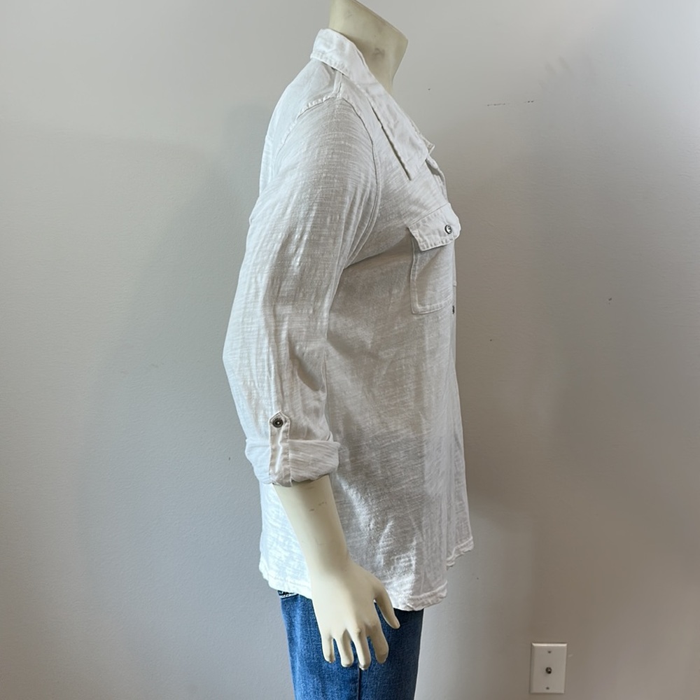 Eddie Bauer Womens XL white popover 1/4 button shirt - Picture 3 of 6